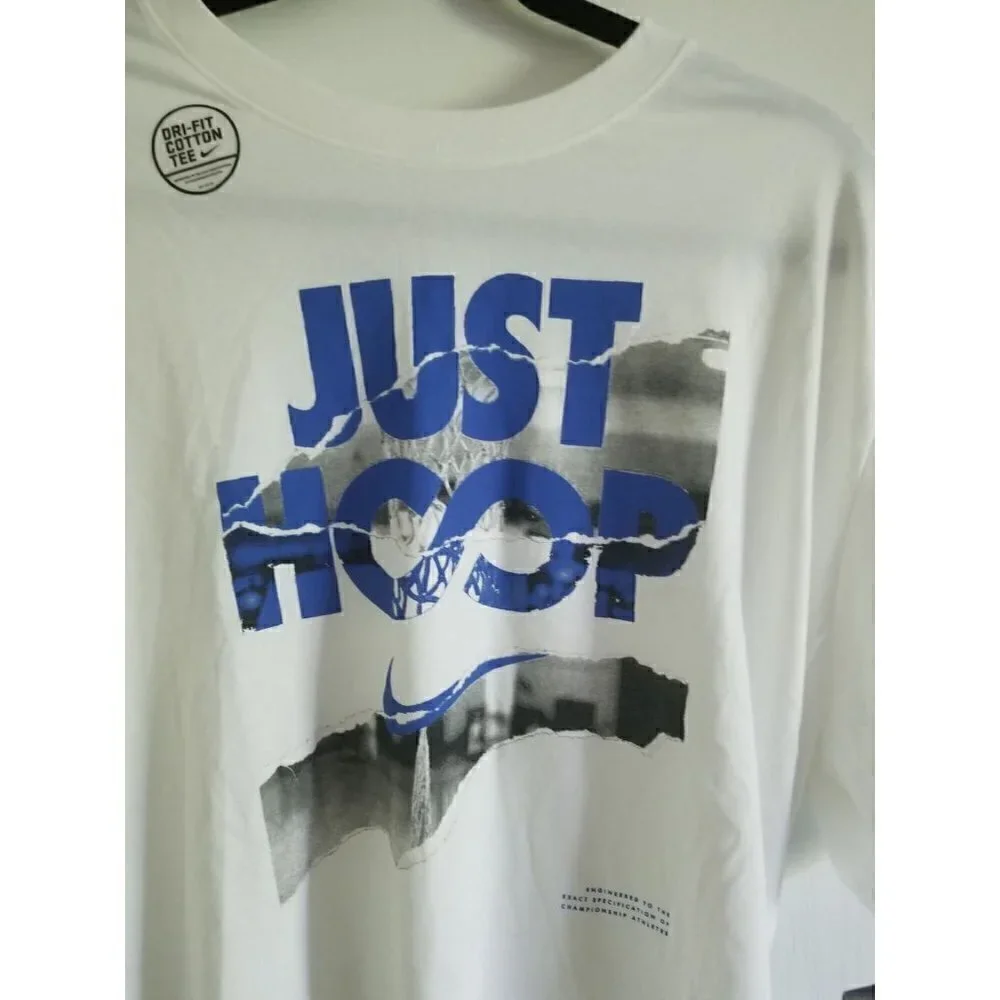 NIKE Basketball‎ Tee